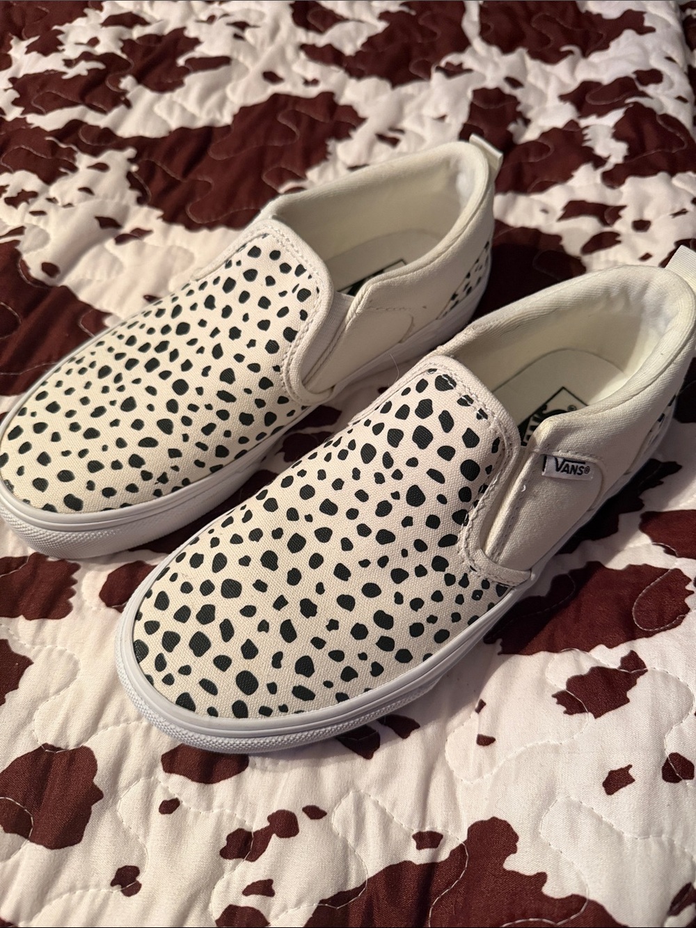 Vans Kids White Slip-On Sneakers with Black Spot Print